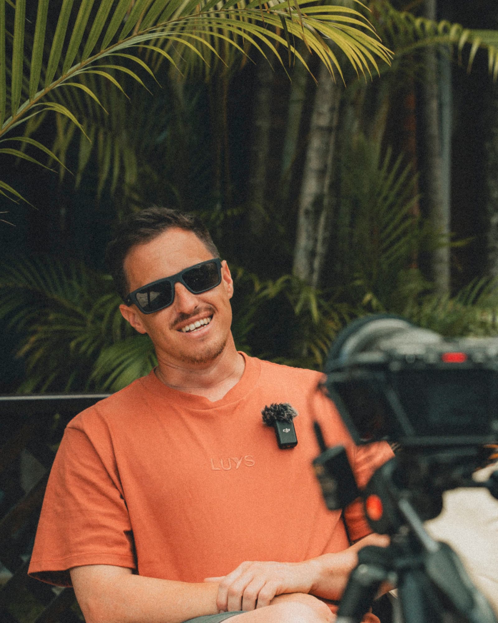 Nico Crespo filmando